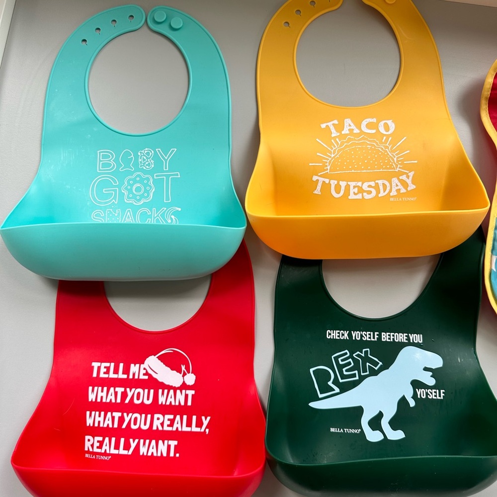 Bib bundle - Picture 2 of 3